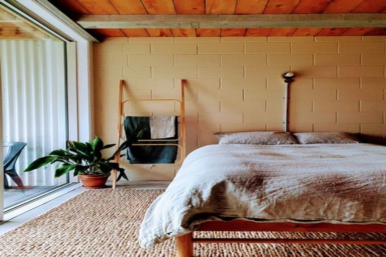 Photo of property in 3/27 Buckley Road, Southgate, Wellington, 6023