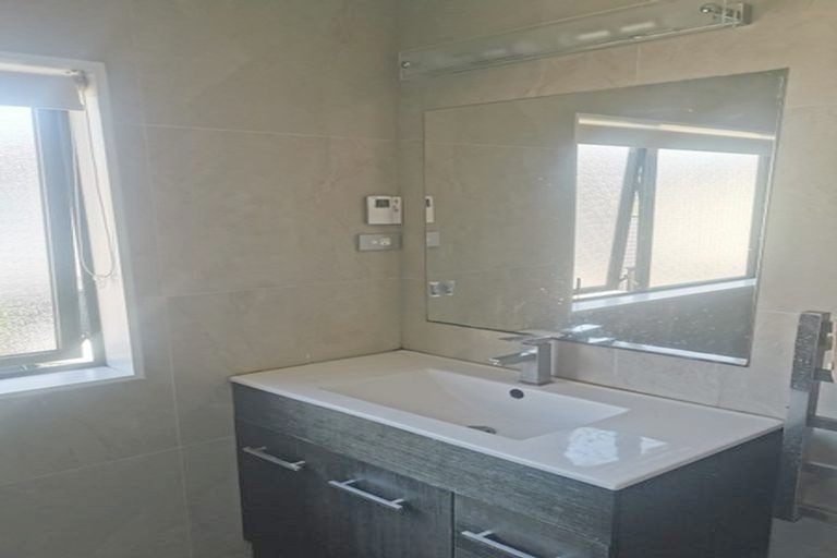 Photo of property in 24d Rockfield Road, Ellerslie, Auckland, 1061