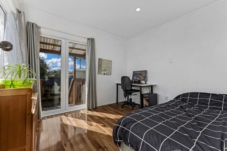 Photo of property in 1 Marybeth Place, Rosehill, Papakura, 2113