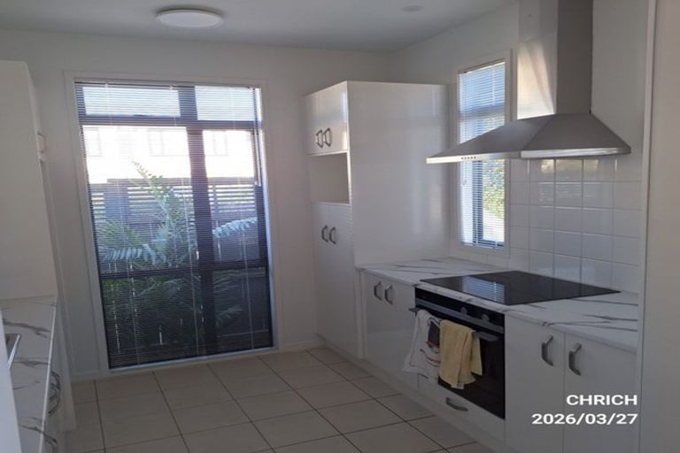 Photo of property in 39/2 Armoy Drive, East Tamaki, Auckland, 2016