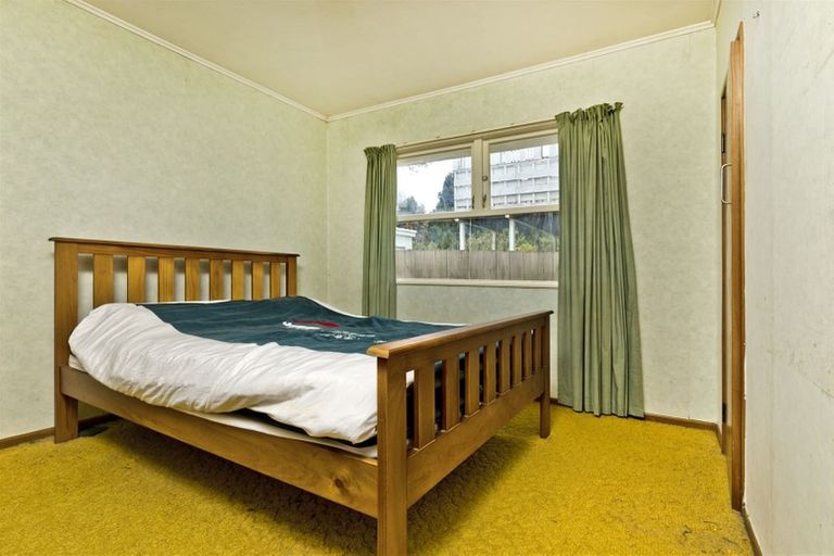 Photo of property in 84 Glendene Avenue, Glendene, Auckland, 0602