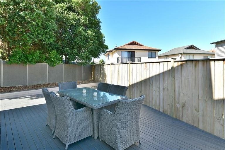 Photo of property in 43 Nautilus Drive, Gulf Harbour, Whangaparaoa, 0930