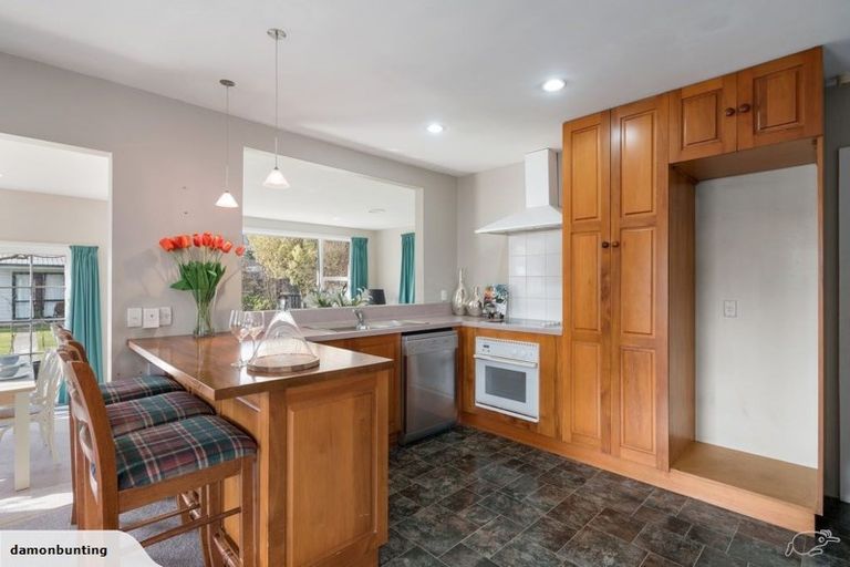 Photo of property in 54 Staveley Street, Avonhead, Christchurch, 8042