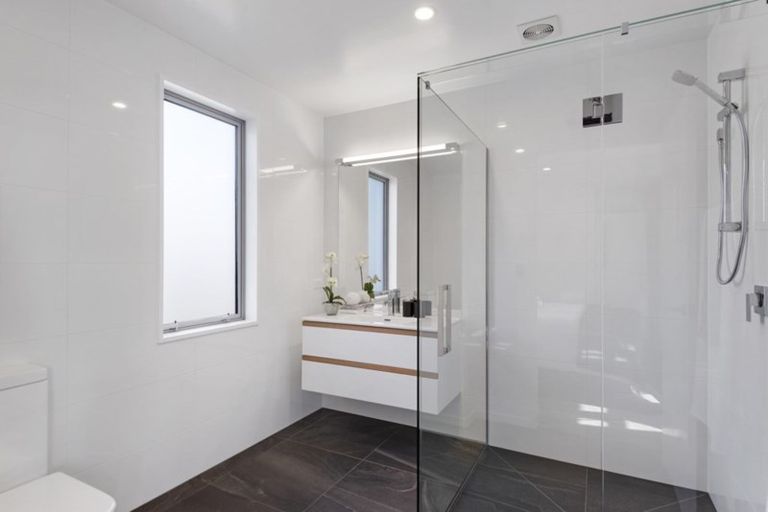 Photo of property in 95c Edgeware Road, St Albans, Christchurch, 8014