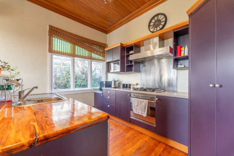 Photo of property in 10 Clifton Terrace, West End, Timaru, 7910