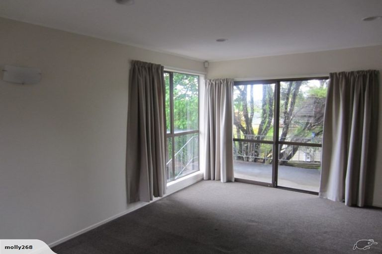 Photo of property in 53 Pemberton Avenue, Bayview, Auckland, 0629