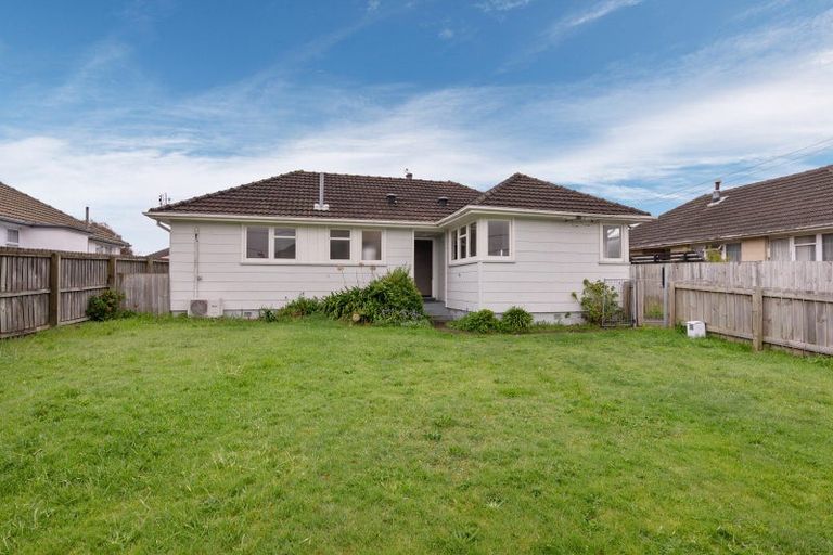 Photo of property in 33 Eureka Street, Aranui, Christchurch, 8061