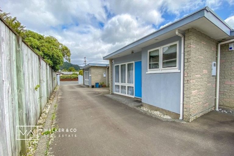Photo of property in 3/110 Martin Street, Wallaceville, Upper Hutt, 5018