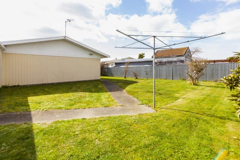 Photo of property in 37 Bristol Street, Tamatea, Napier, 4112