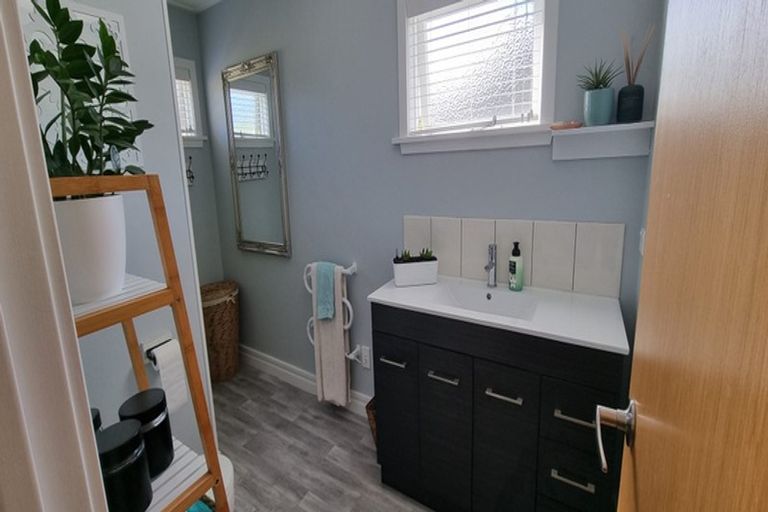 Photo of property in 26 Brynderwyn Road, Brynderwyn, Maungaturoto, 0587