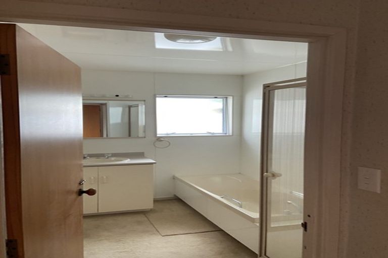 Photo of property in 1/8 Princes Street, Kensington, Whangarei, 0112