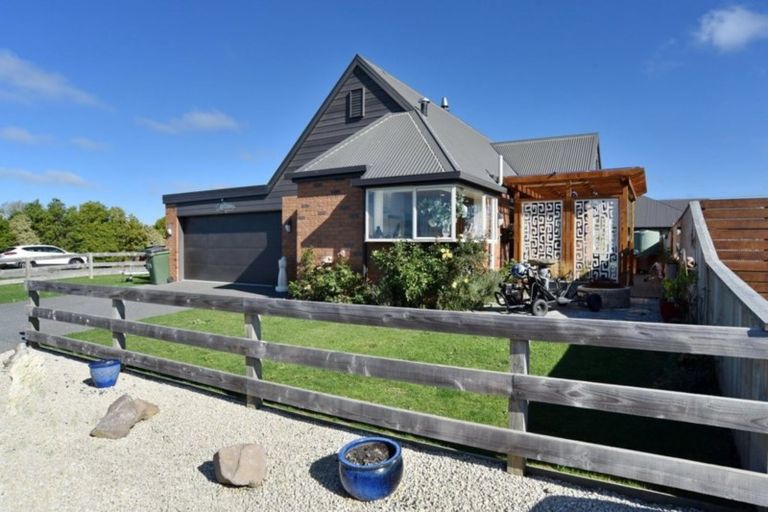 Photo of property in 25 Wellington Street, Ashley, Rangiora, 7477