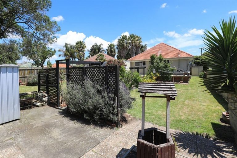 Photo of property in 156 Hakanoa Street, Huntly, 3700