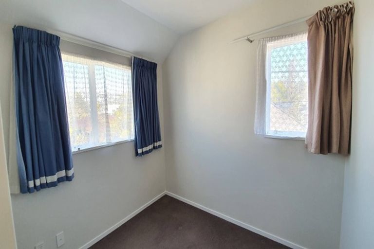 Photo of property in 74 Hamilton Avenue, Ilam, Christchurch, 8041