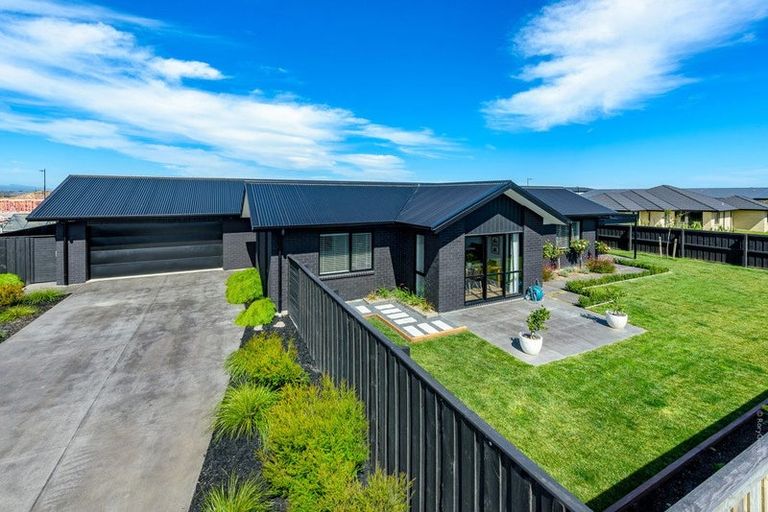 Photo of property in 8 Chelsea Lane, Rolleston, 7615