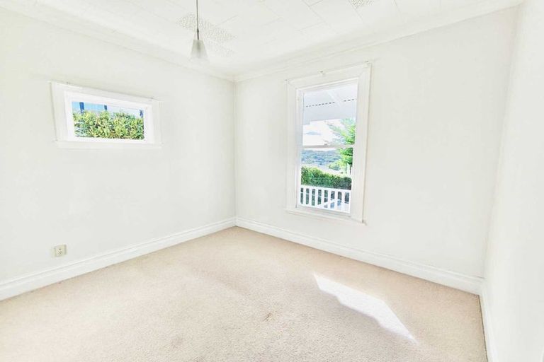 Photo of property in 17 Farley Street, Kaikorai, Dunedin, 9010