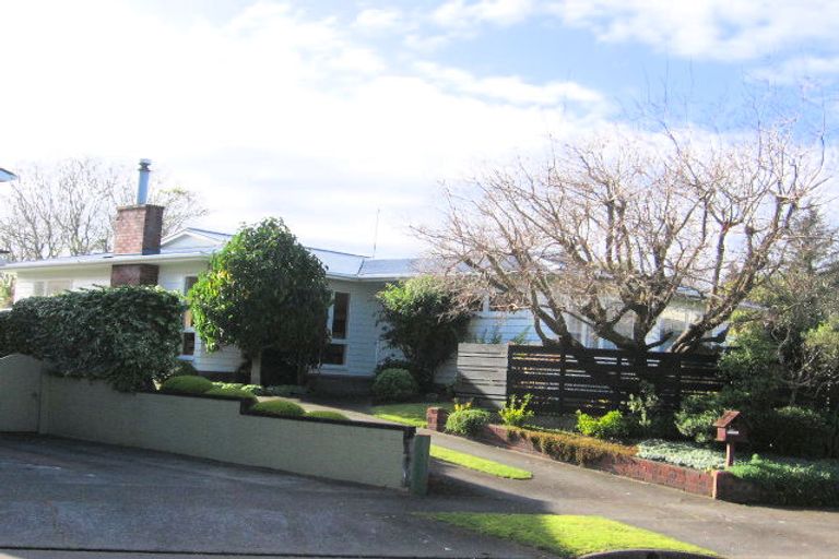 Photo of property in 22 Montgomery Terrace, Hokowhitu, Palmerston North, 4410