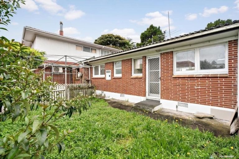 Photo of property in 2/58 Puhinui Road, Papatoetoe, Auckland, 2104