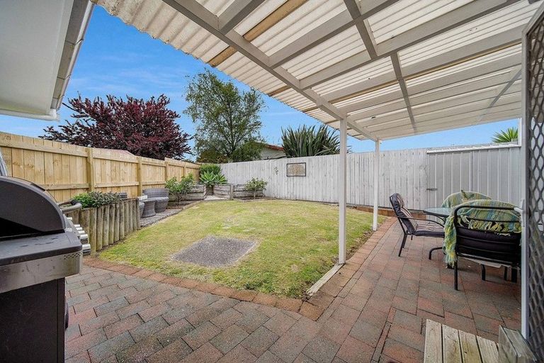 Photo of property in 3/18 Nelson Street, Papakura, 2110