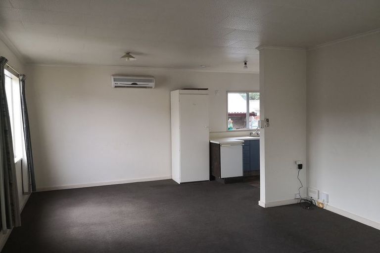 Photo of property in 1/25 Tensing Place, Sockburn, Christchurch, 8042
