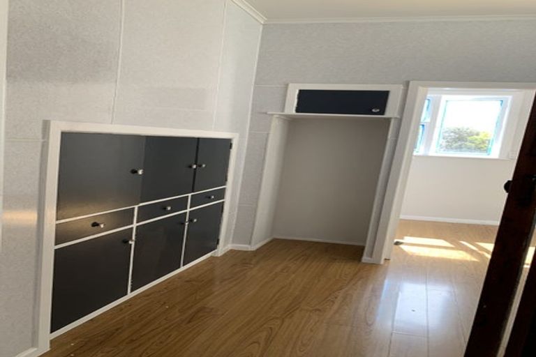 Photo of property in 99 Coutts Street, Kilbirnie, Wellington, 6022