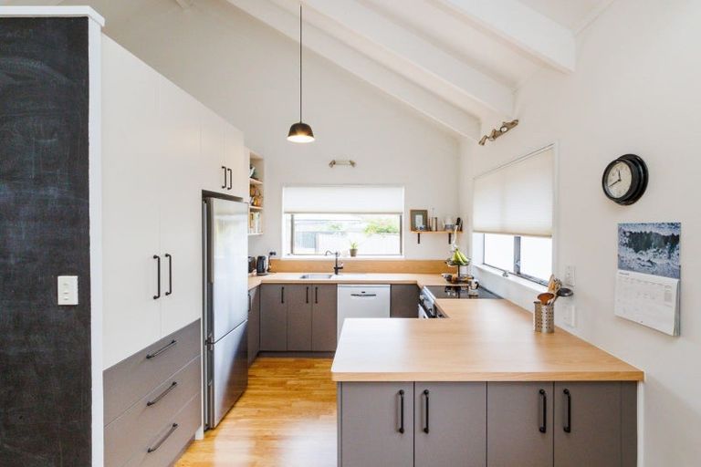 Photo of property in 32a Haydon Street, Roslyn, Palmerston North, 4414