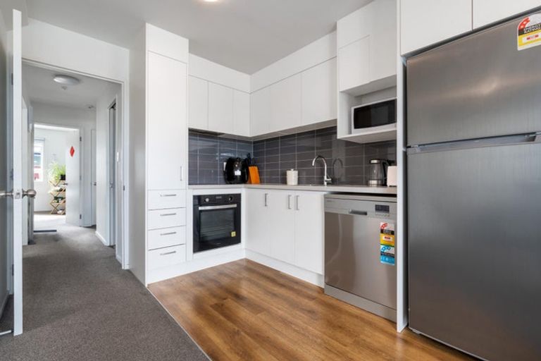 Photo of property in Amuri Park Apartments, 18/280 Bealey Avenue, Christchurch Central, Christchurch, 8013