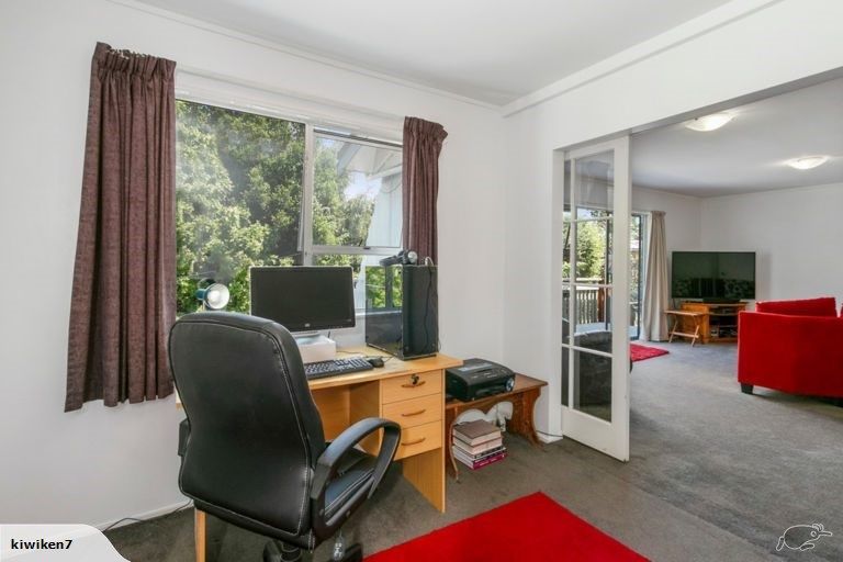 Photo of property in 1/8 Wattle Road, Sunnyvale, Auckland, 0612
