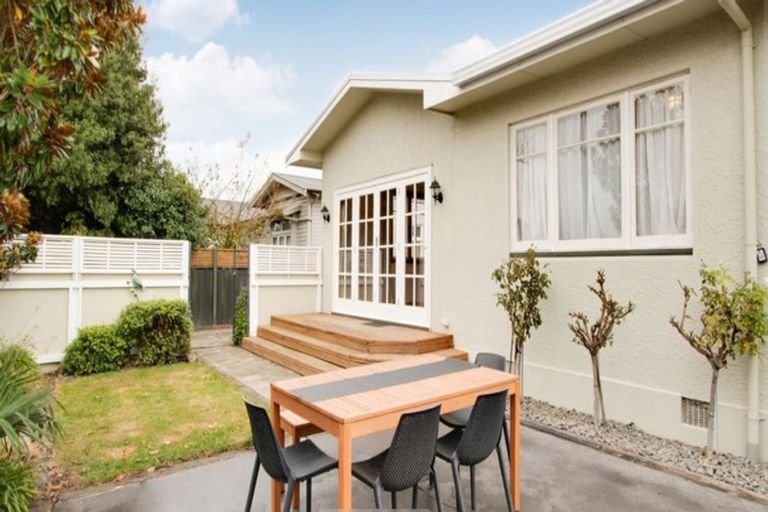 Photo of property in 215 Park Road North, Parkvale, Hastings, 4122