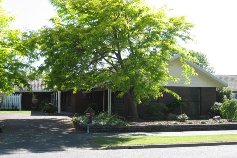 Photo of property in 72 Westgrove Avenue, Avonhead, Christchurch, 8042