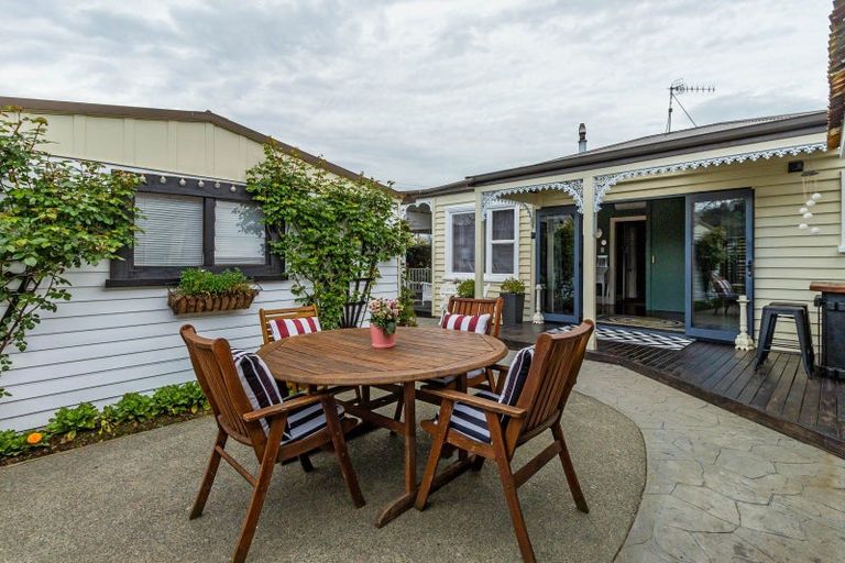 Photo of property in 4 Lewis Street, Geraldine, 7930