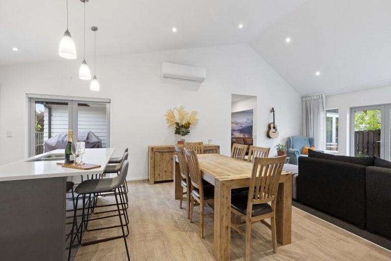 Photo of property in 11 Knoll Rise, Pukekohe, 2120