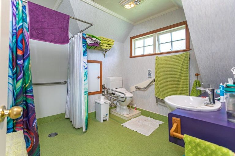 Photo of property in 202 Paku Drive, Tairua, 3508