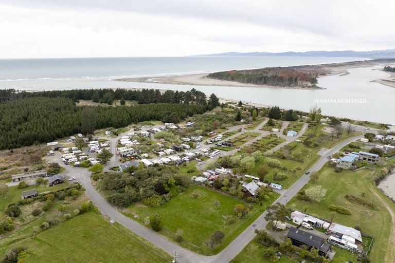 Photo of property in 25 Featherstone Avenue, Kairaki, 7630