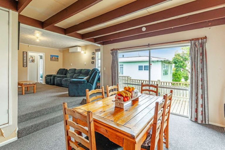 Photo of property in 10 Broadhead Avenue, Tawhero, Whanganui, 4501