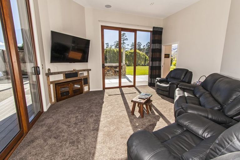 Photo of property in 11 Foster Place, Mount Pisa, Cromwell, 9383