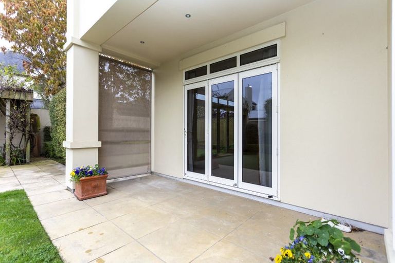 Photo of property in 25 Totara Street, Fendalton, Christchurch, 8041