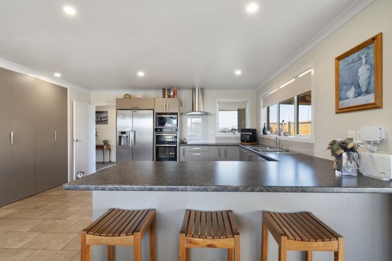 Photo of property in 12 Malthus Place, Foxton Beach, Foxton, 4815