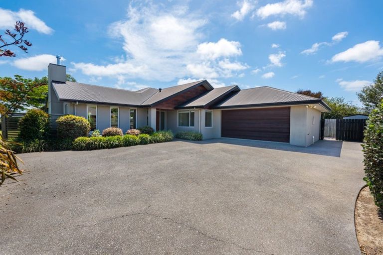 Photo of property in 25 Clearwater Place, Mayfield, Blenheim, 7201