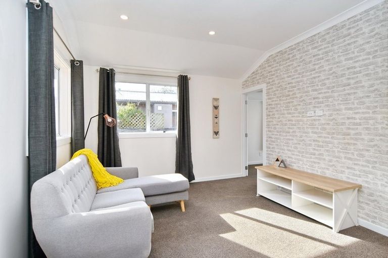 Photo of property in 94 Sinclair Street, New Brighton, Christchurch, 8083