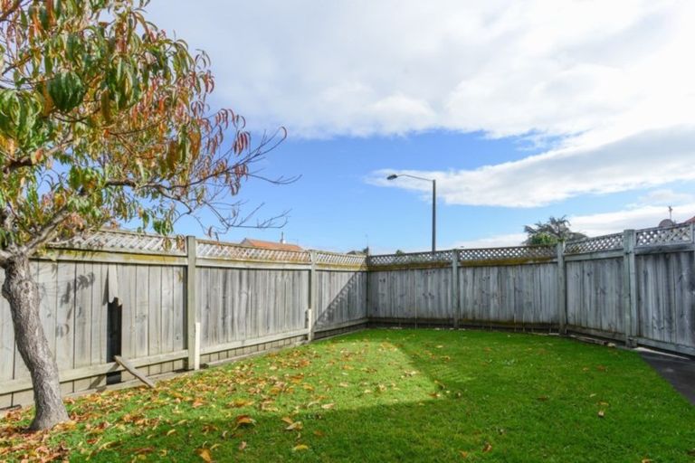 Photo of property in 1/20 Russell Road, Marewa, Napier, 4110