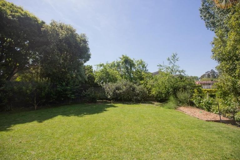 Photo of property in 23 Berkley Avenue, Hillcrest, Hamilton, 3216