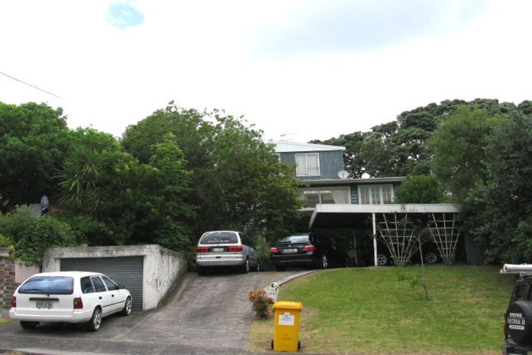 Photo of property in 55 Sylvan Avenue, Northcote, Auckland, 0627