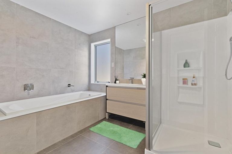 Photo of property in 40 Eyton Kay Road, Hobsonville, Auckland, 0616