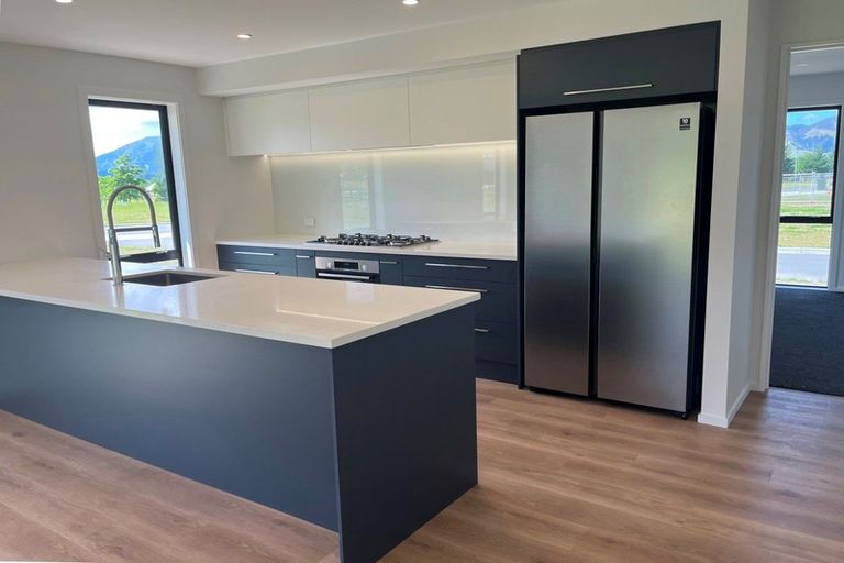 Photo of property in 2 Balfour Way, Hanmer Springs, 7334