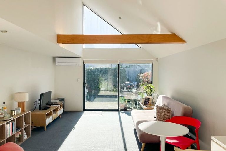 Photo of property in 4/435 Madras Street, St Albans, Christchurch, 8014