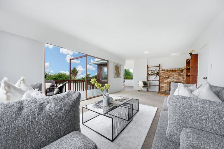 Photo of property in 73 Rimu Street, New Lynn, Auckland, 0600