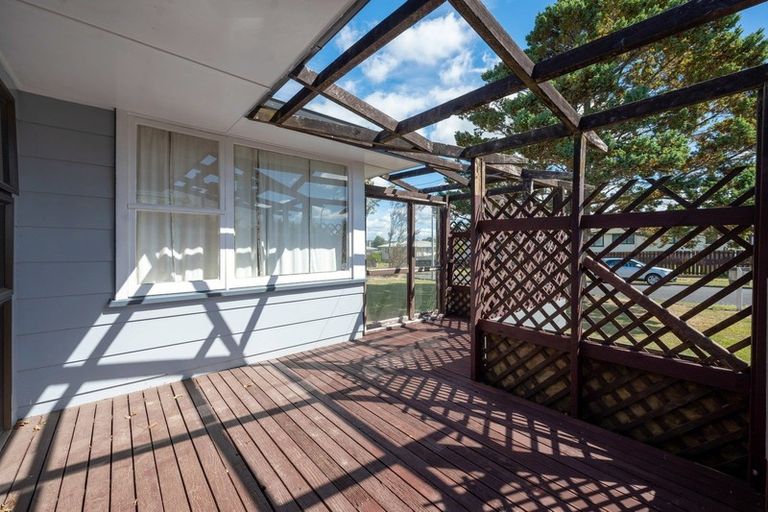 Photo of property in 15 Kereru Street, Tokoroa, 3420