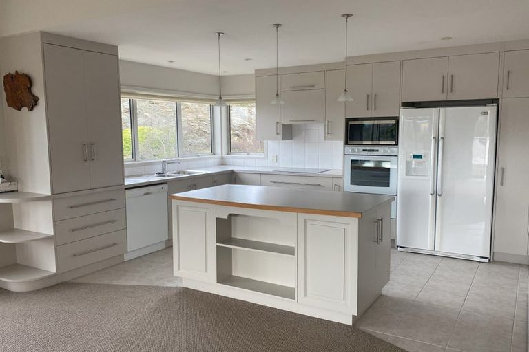 Photo of property in 16 Aronui Road, Bridge Hill, Alexandra, 9320