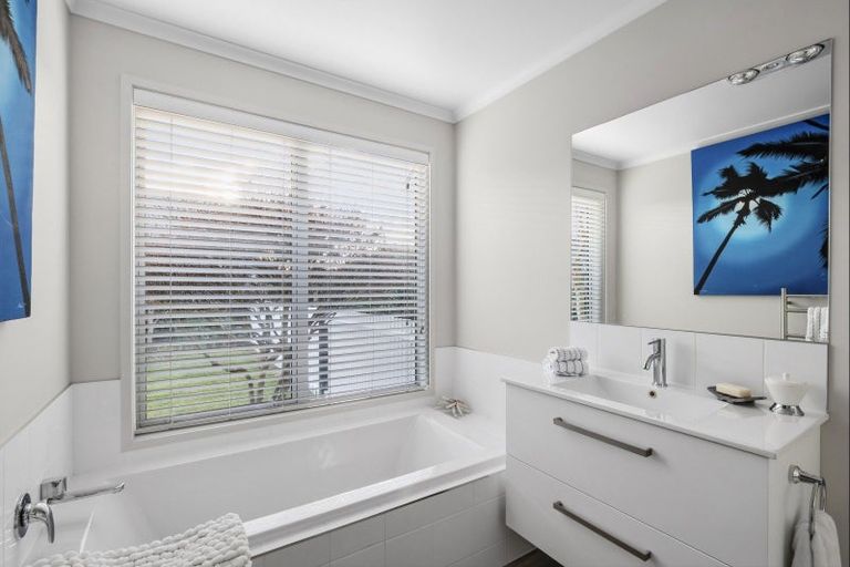 Photo of property in 29 Jarrett Terrace, Leamington, Cambridge, 3432